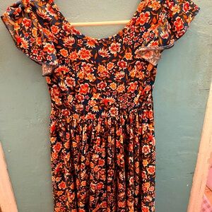 Dot Dot Smile floral dress. Cap/flutter sleeves size 8/10